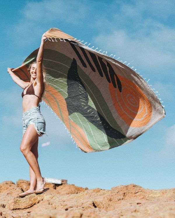 Whale Fin XL - SAND CLOUD