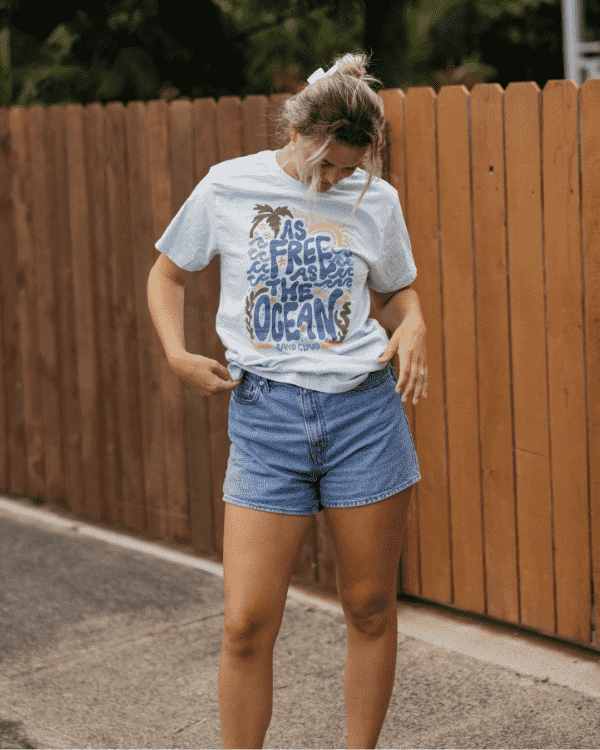 Free As the Ocean SS Tee – Illusion Blue - SAND CLOUD