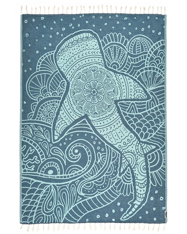 Mr. Whale Shark – Discovery Shark Week - SAND CLOUD