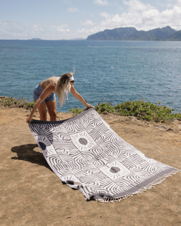 Tahiti Blanket - SAND CLOUD