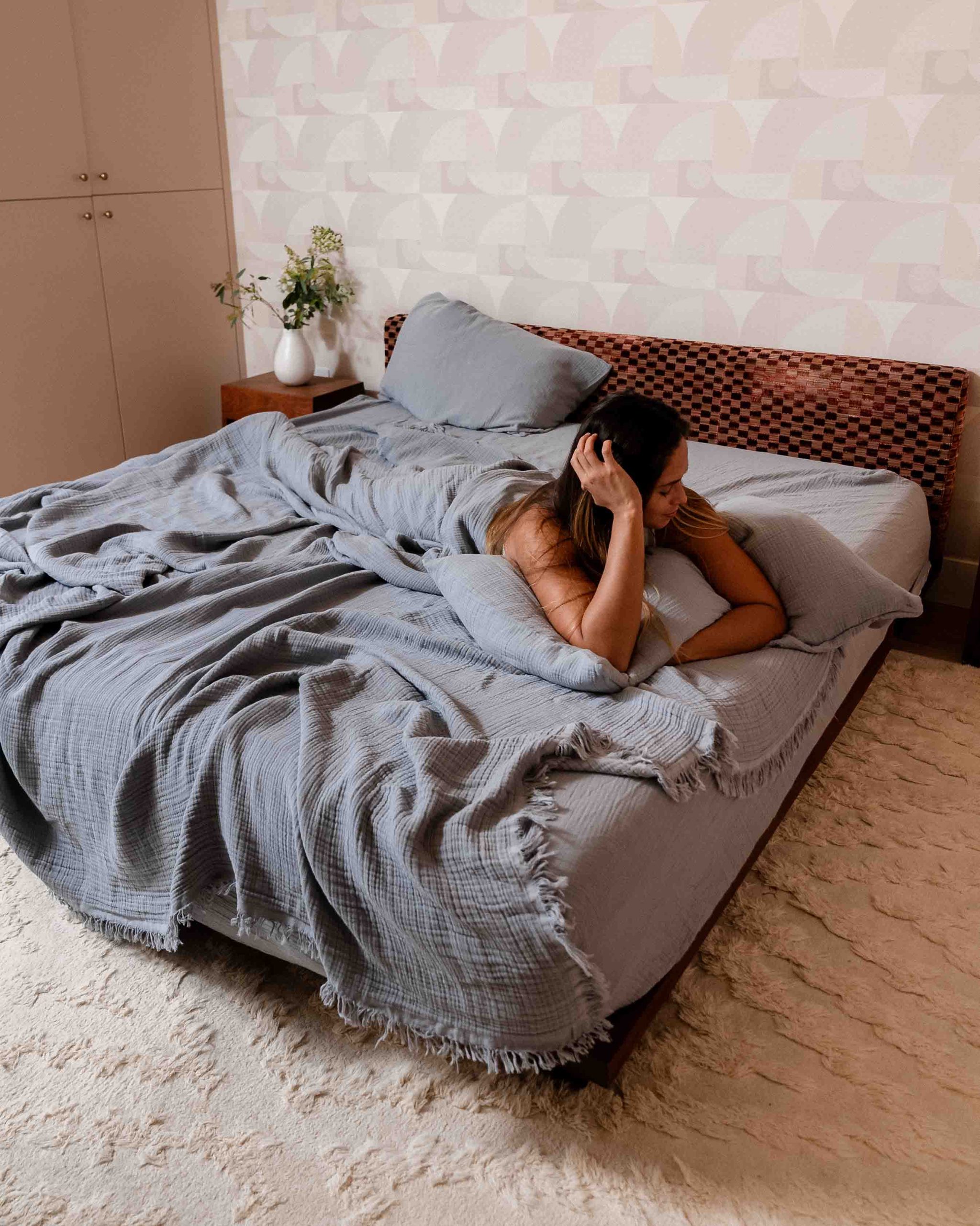 Lara Light Grey – PARTY BLANKET™ – Queen - SAND CLOUD