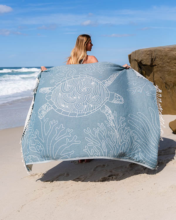 Sea Turtle Reef Deep Ocean – Large - SAND CLOUD