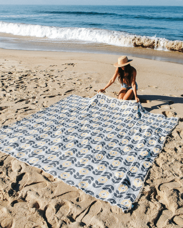 Zinnia – PARTY BLANKET™ - SAND CLOUD